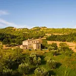 Montelovesco Agroturismo