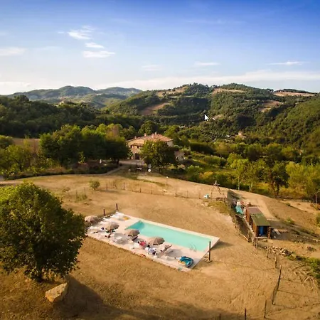Montelovesco Alloggio per agriturismo *