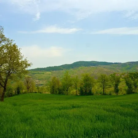 Farm stay Montelovesco