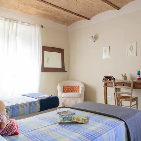 Montelovesco Agroturismo *